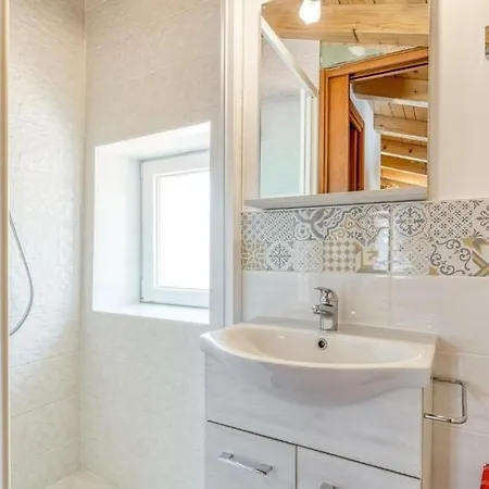 Butterfly By Guide Vila *