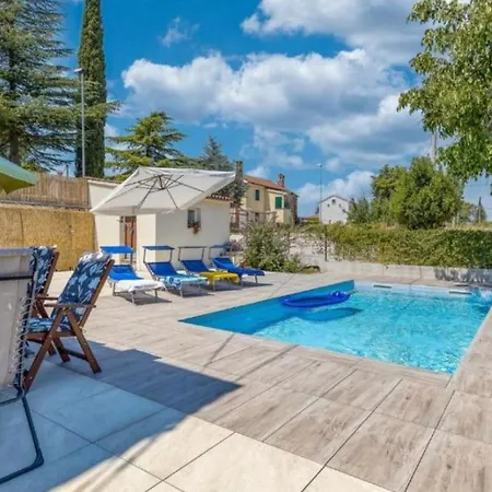 Villa Butterfly By Guide